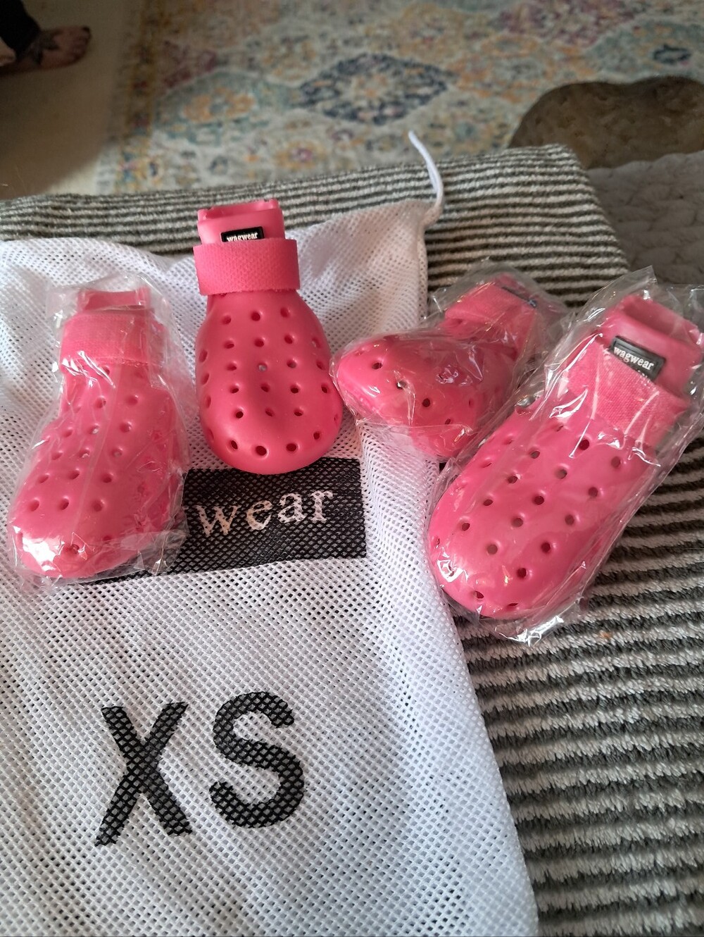 Wagwear Mojave Pink Dog Booties - XS Nwot